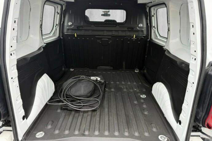 opel-combo-e-elektrisitet-2022-big-13