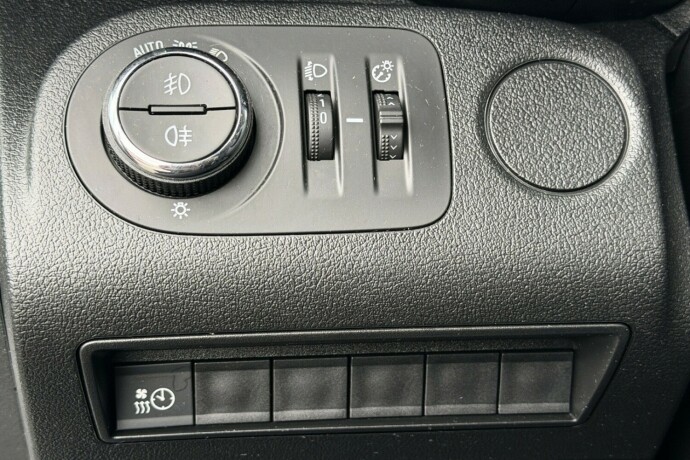 opel-combo-e-elektrisitet-2022-big-12