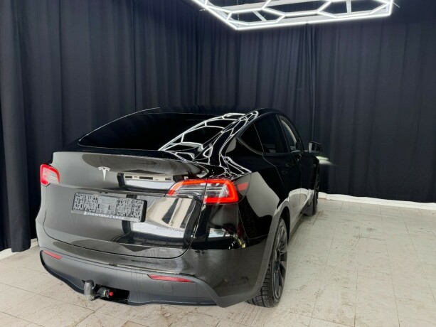 tesla-model-y-elektrisitet-2023-big-7