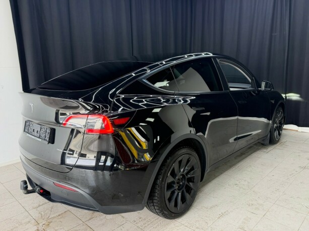 tesla-model-y-elektrisitet-2023-big-9