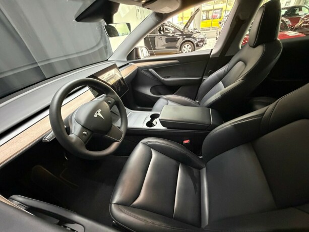 tesla-model-y-elektrisitet-2023-big-14