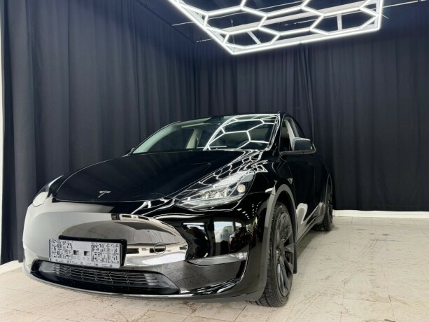 tesla-model-y-elektrisitet-2023-big-0