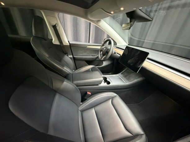 tesla-model-y-elektrisitet-2023-big-13