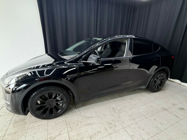 tesla-model-y-elektrisitet-2023-big-5
