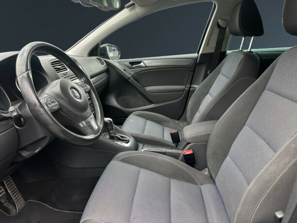 volkswagen-golf-diesel-2011-big-8