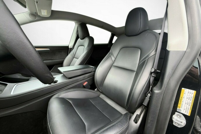 tesla-model-y-elektrisitet-2023-big-14