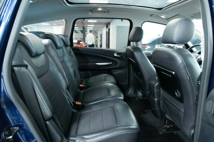 ford-s-max-diesel-2012-big-8
