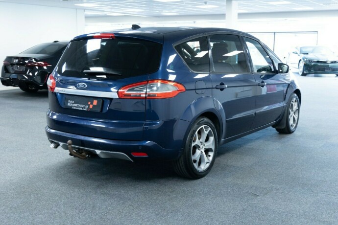 ford-s-max-diesel-2012-big-2