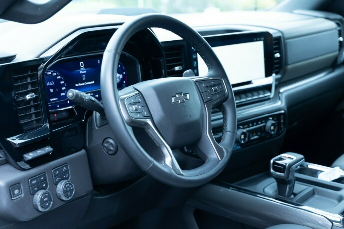 chevrolet-silverado-diesel-2025-big-4