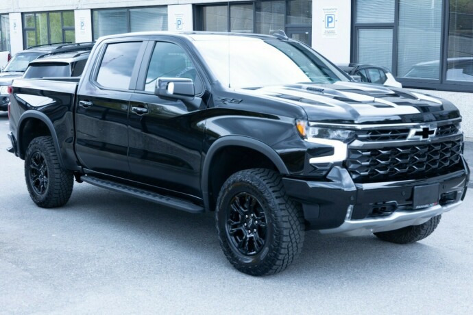 chevrolet-silverado-diesel-2025-big-3