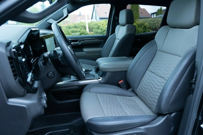 chevrolet-silverado-diesel-2025-big-5