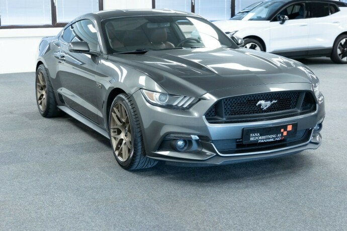 ford-mustang-bensin-2015-big-3