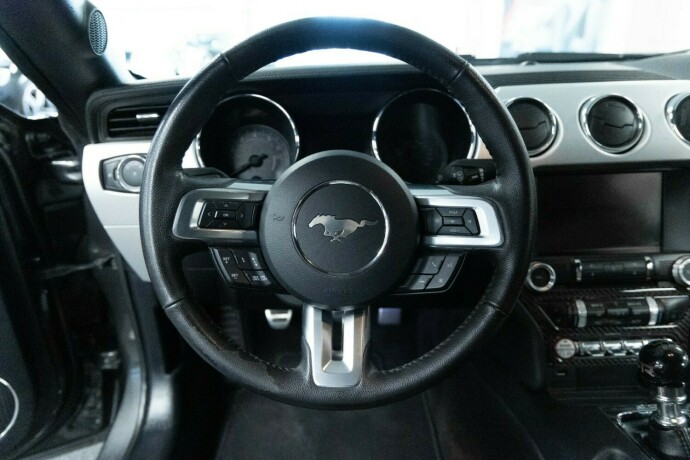 ford-mustang-bensin-2015-big-9