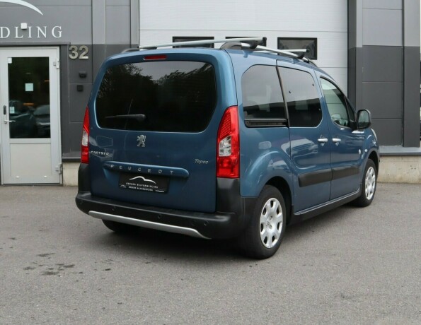 peugeot-partner-diesel-2012-big-1