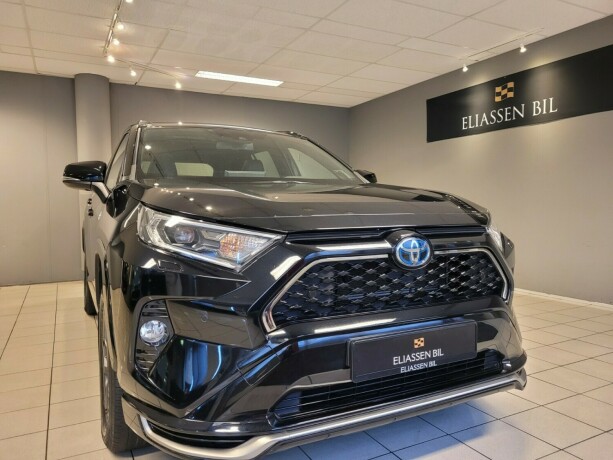 toyota-rav4-plug-in-petrol-2021-big-8