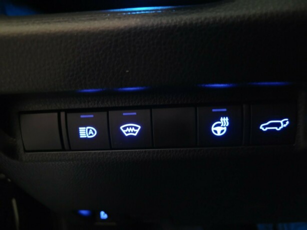 toyota-rav4-plug-in-petrol-2021-big-23