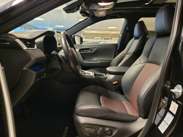toyota-rav4-plug-in-petrol-2021-big-19
