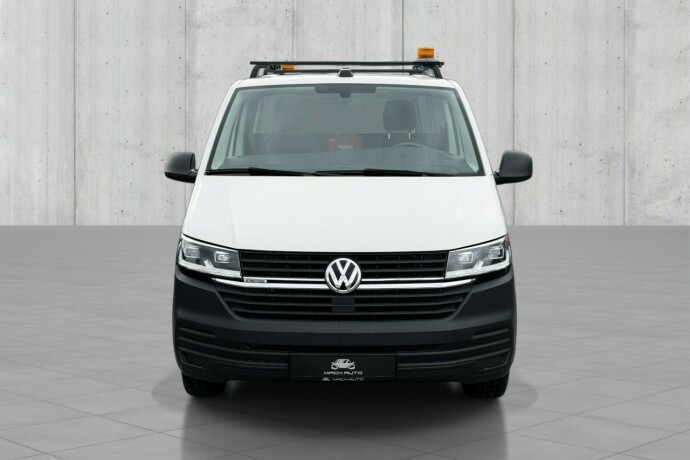 volkswagen-transporter-diesel-2020-big-1