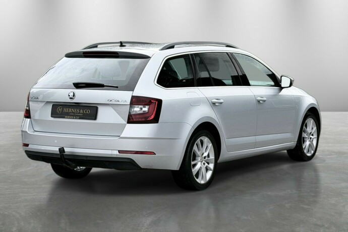 skoda-octavia-bensin-2019-big-4