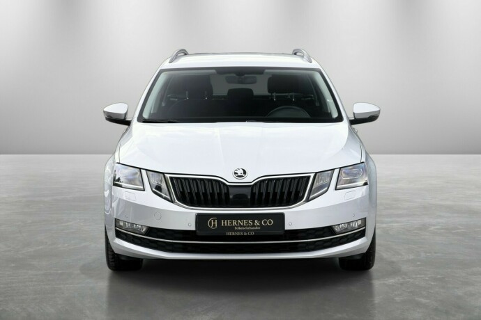 skoda-octavia-bensin-2019-big-2