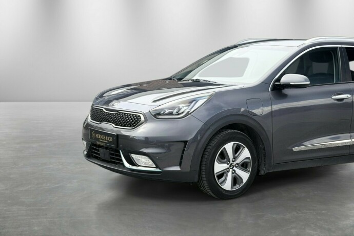kia-niro-elektrisitetbensin-2018-big-61