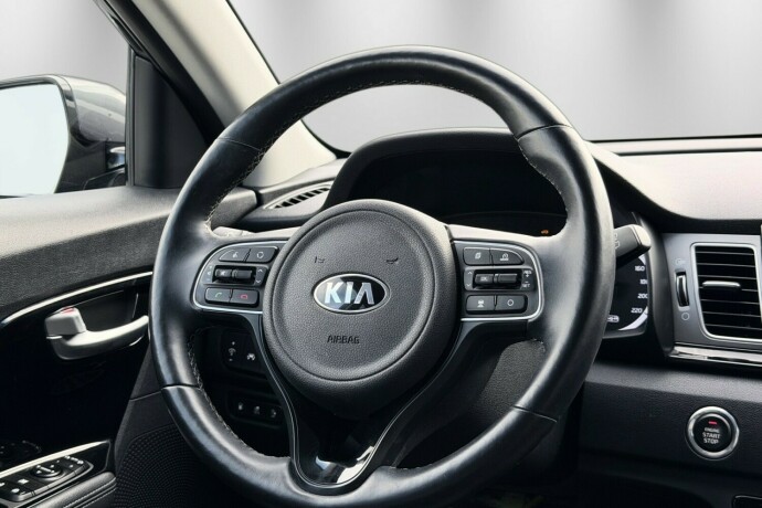 kia-niro-elektrisitetbensin-2018-big-39