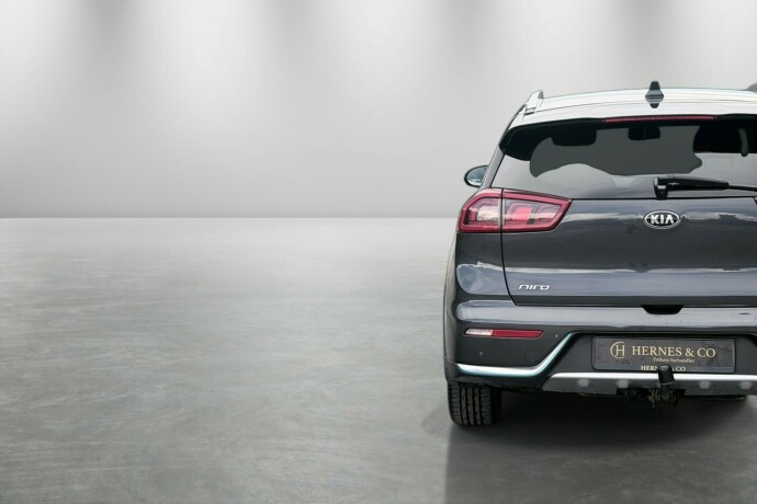 kia-niro-elektrisitetbensin-2018-big-55