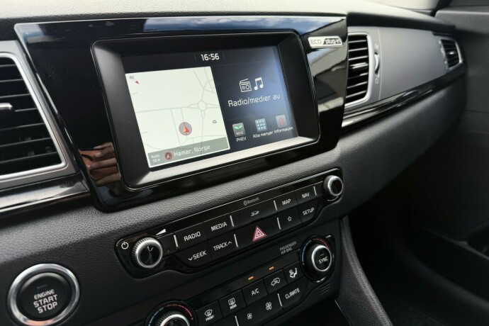 kia-niro-elektrisitetbensin-2018-big-50
