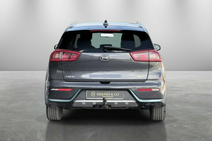 kia-niro-elektrisitetbensin-2018-big-6