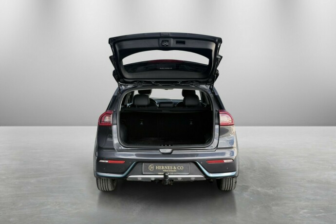 kia-niro-elektrisitetbensin-2018-big-8