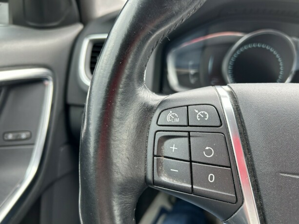 volvo-v60-diesel-2014-big-17