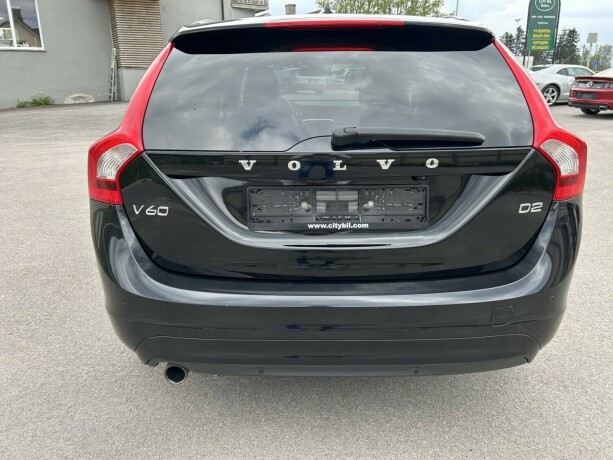 volvo-v60-diesel-2014-big-5