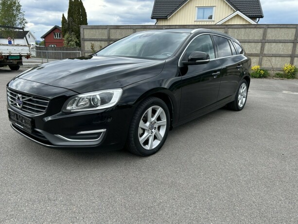 volvo-v60-diesel-2014-big-2