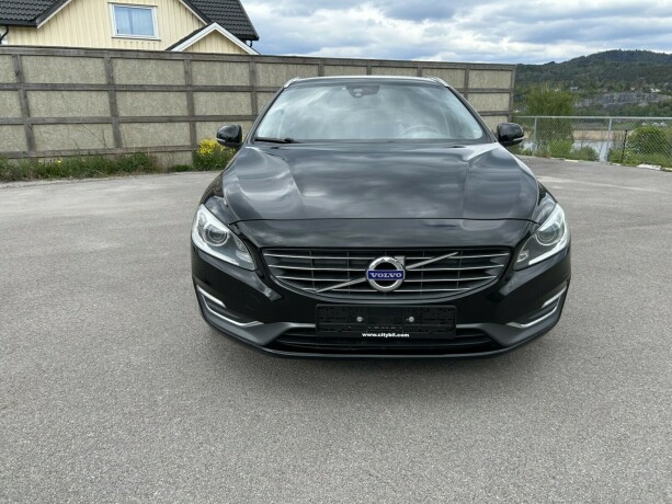 volvo-v60-diesel-2014-big-1