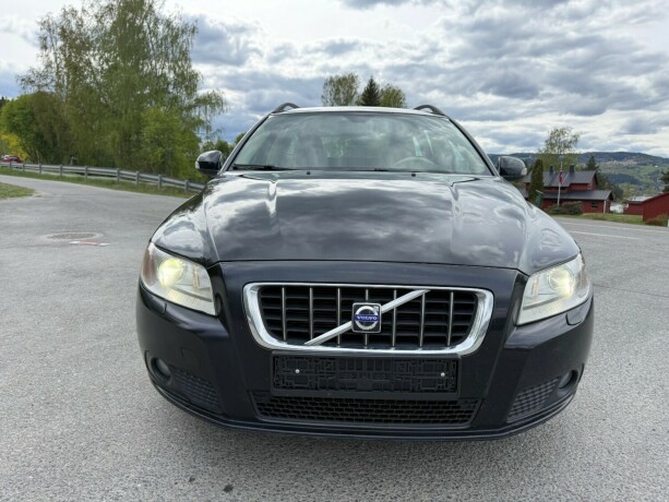 volvo-v70-diesel-2010-big-7