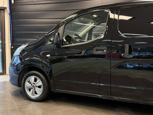 nissan-e-nv200-elektrisitet-2020-big-7