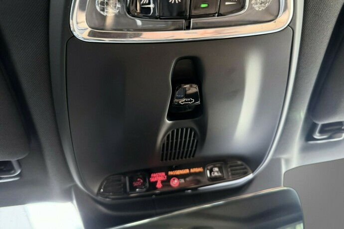 volvo-v90-cross-country-diesel-2019-big-26