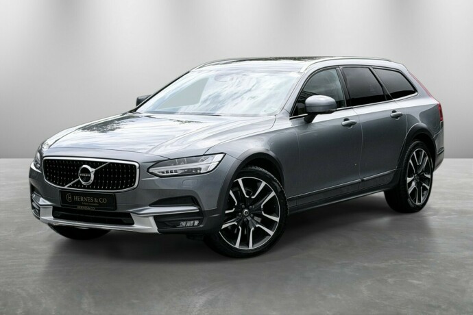 volvo-v90-cross-country-diesel-2019-big-0