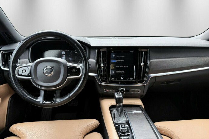 volvo-v90-cross-country-diesel-2019-big-11