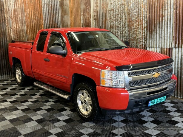chevrolet-silverado-bensin-2010-big-1