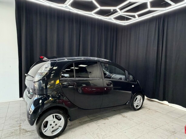 mitsubishi-i-miev-elektrisitet-2013-big-8