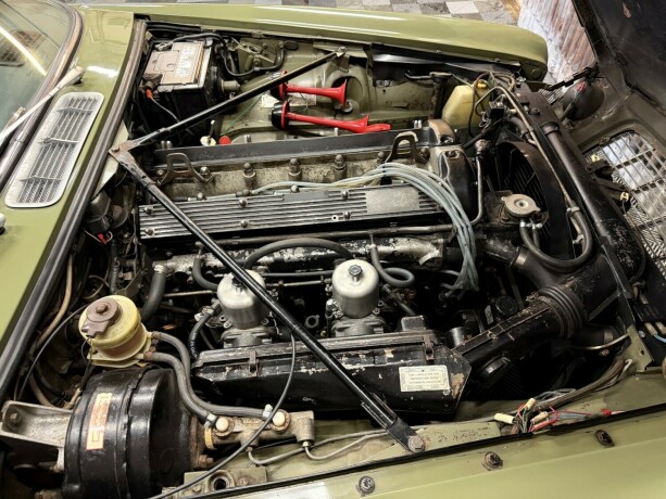 jaguar-xj-bensin-1975-big-41