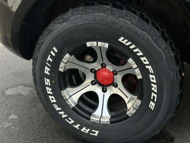 toyota-land-cruiser-diesel-2005-big-23