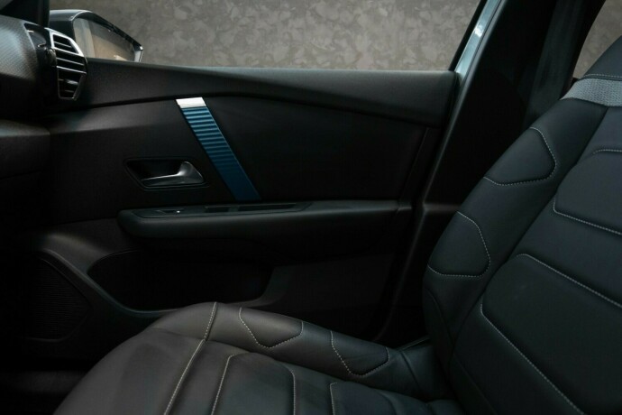 citroen-e-c4-elektrisitet-2021-big-18
