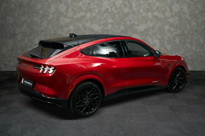 ford-mustang-mach-e-elektrisitet-2024-big-11