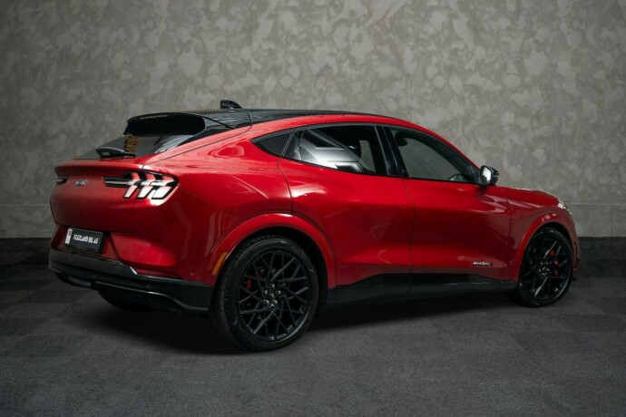 ford-mustang-mach-e-elektrisitet-2024-big-10