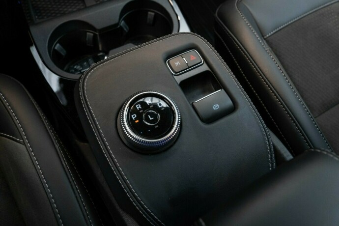ford-mustang-mach-e-elektrisitet-2024-big-18