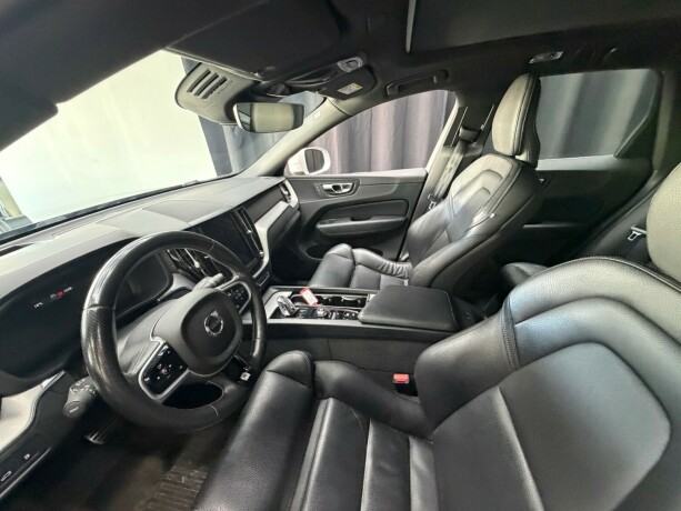 volvo-xc-60-elektrisitetbensin-2019-big-12
