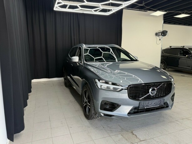volvo-xc-60-elektrisitetbensin-2019-big-3