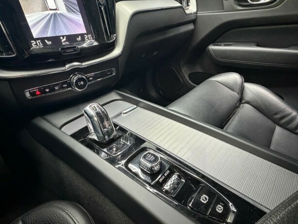 volvo-xc-60-elektrisitetbensin-2019-big-17